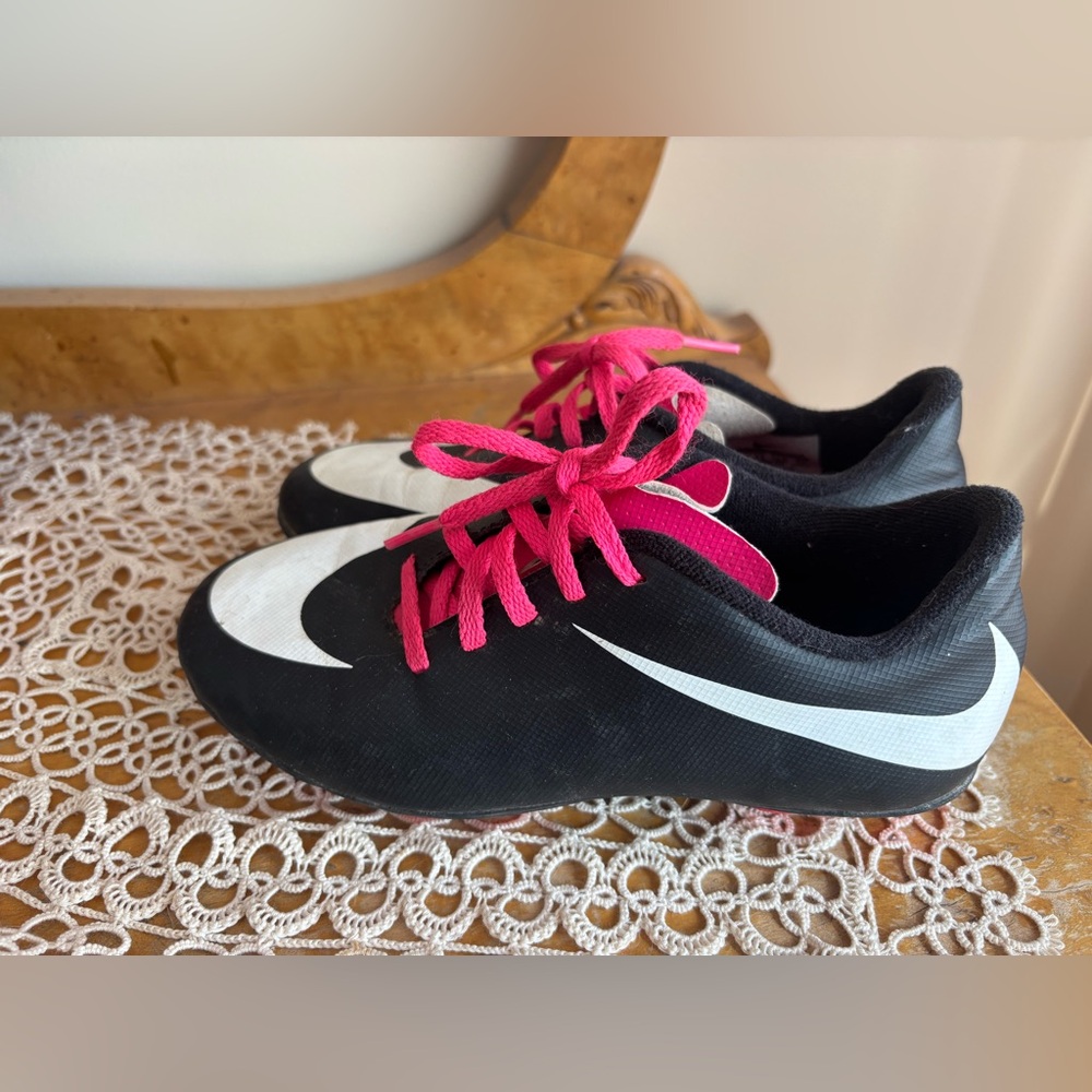 Nike Black Soccer Cleats with White Swoosh and Hot Pink Laces